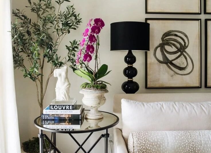 19 Side Table Decor Ideas for a Charming Look